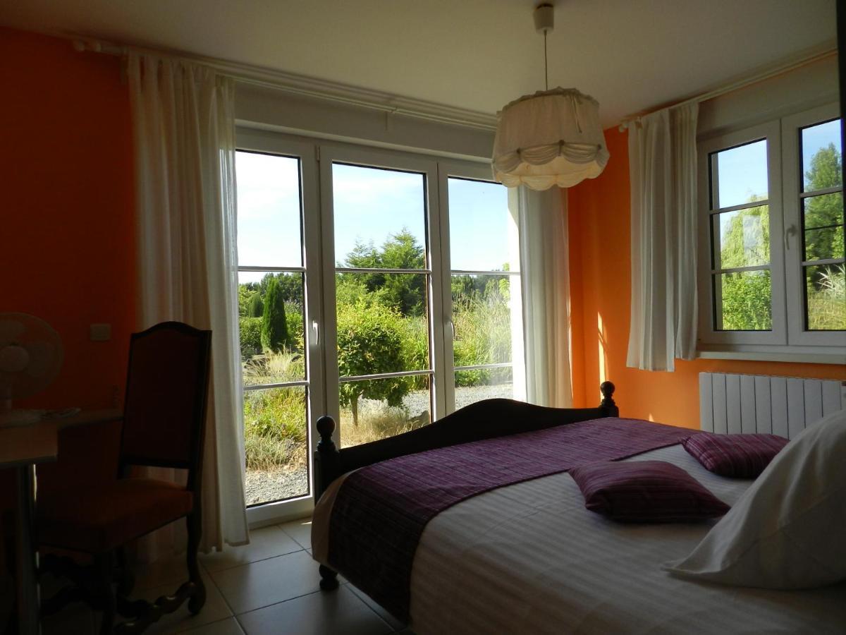 Gîte La Grenouillère Esqueheries Esterno foto